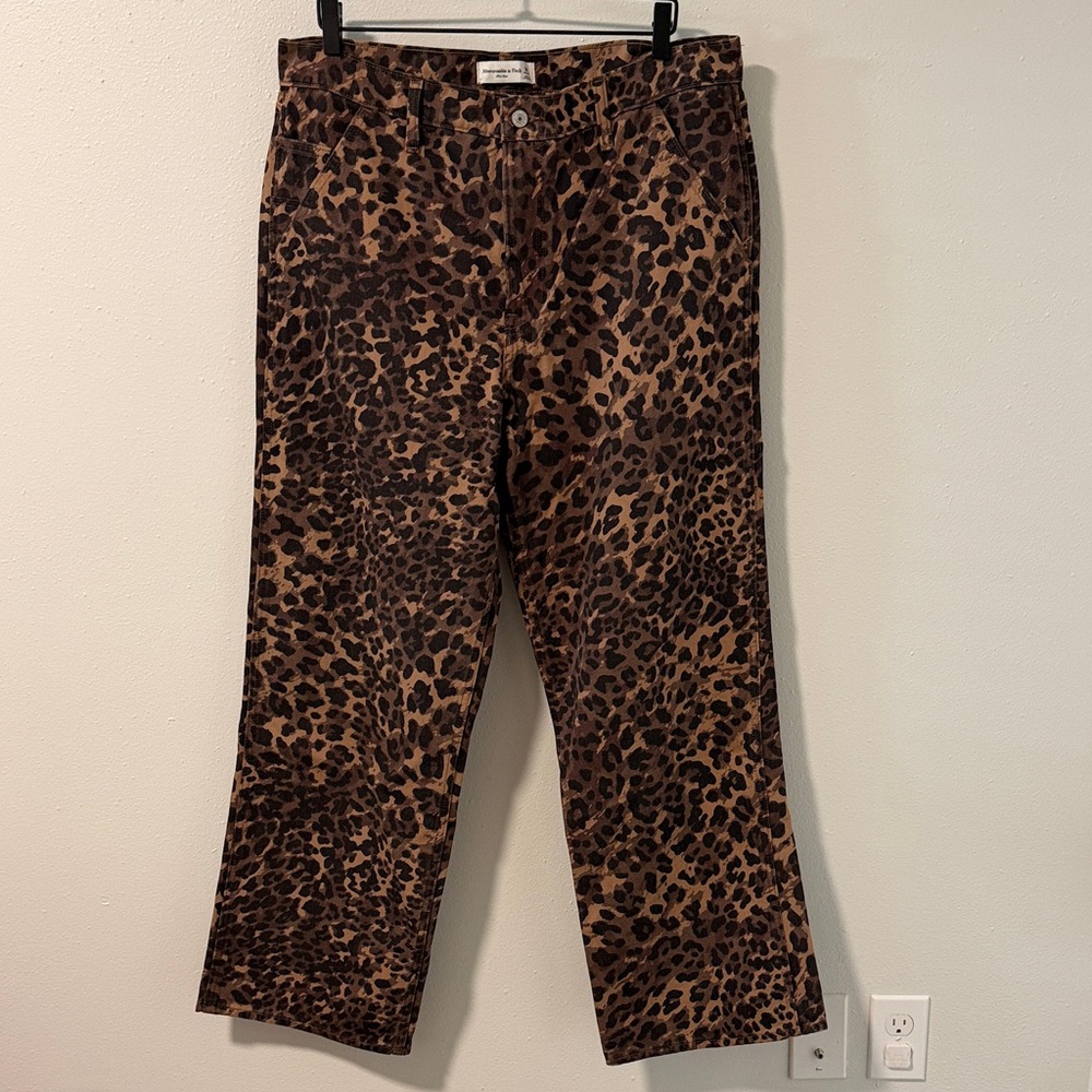 Abercrombie & Fitch Wide Leg Leopard Print Denim